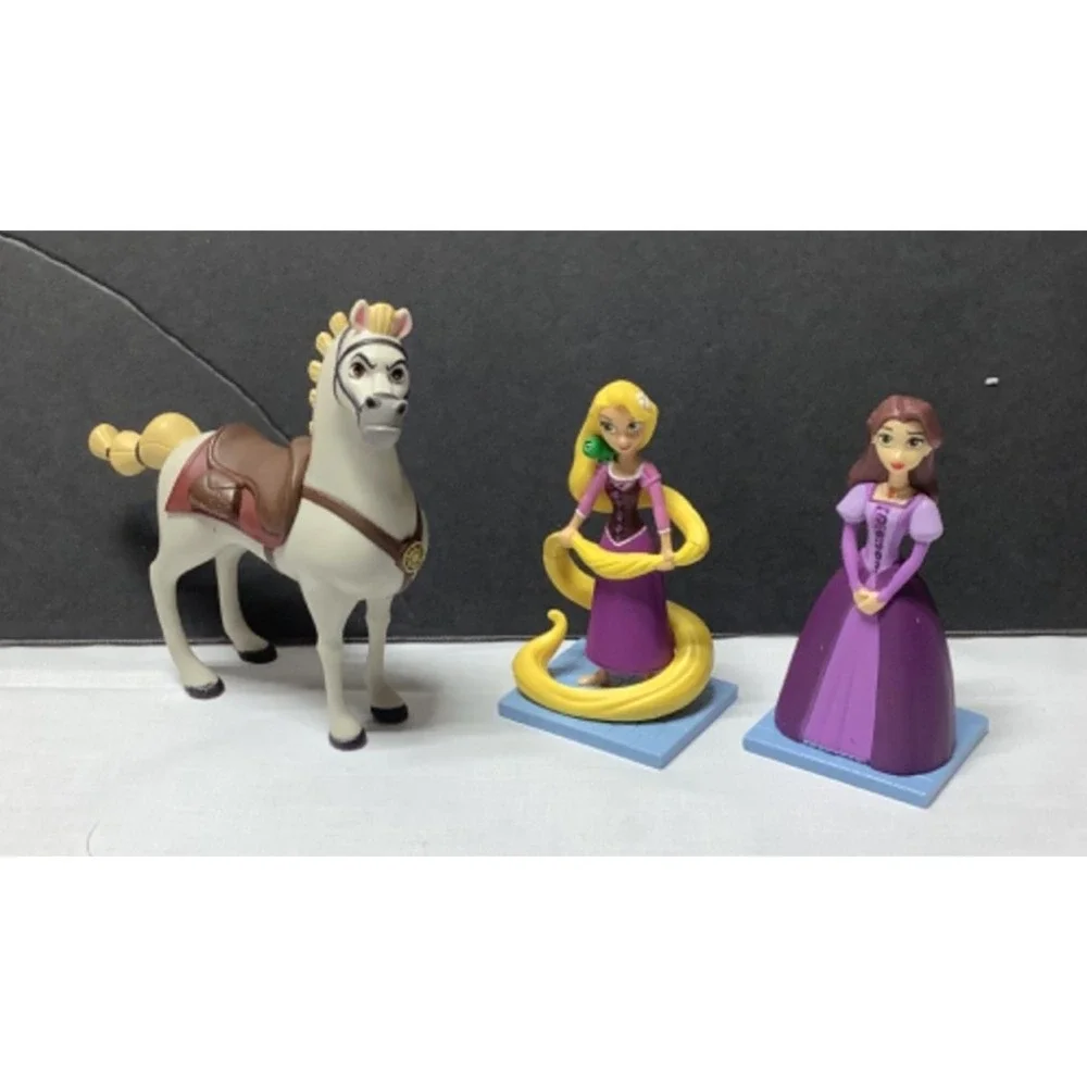 DISNEY TANGLED THE SERIES RAPUNZEL JAKKS Lot Of 3 Rapunzel Maximus cake topper